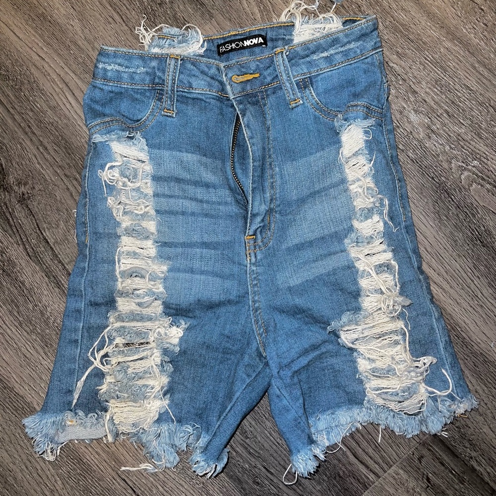 Distressed Summer Denim Shorts